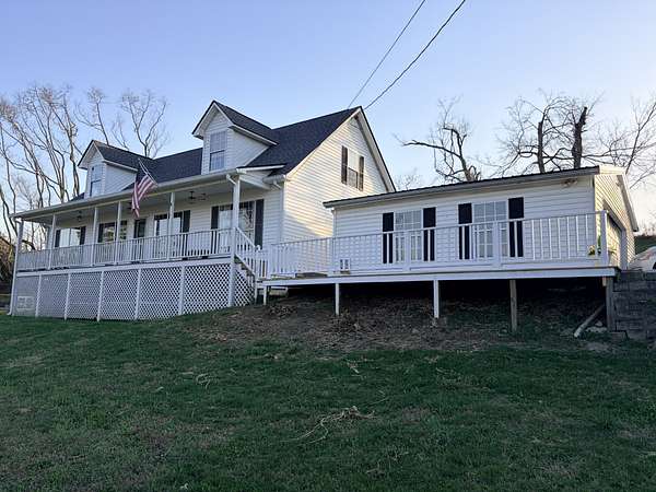 3 Acres of Land with Home for Sale in Spring Hill, Tennessee