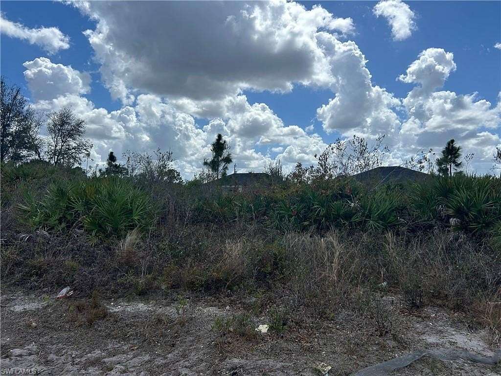 0.25 Acres of Land for Sale in Lehigh Acres, Florida
