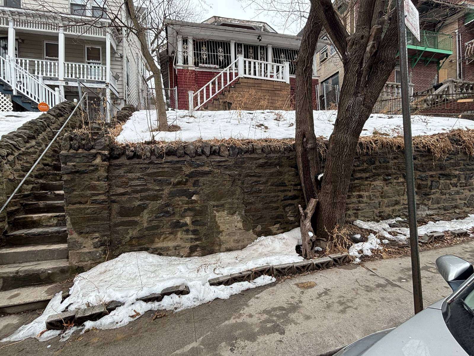 0.12 Acres of Residential Land for Sale in Bronx, New York