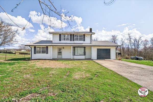 3.3 Acres of Land with Home for Auction in Albany, Kentucky