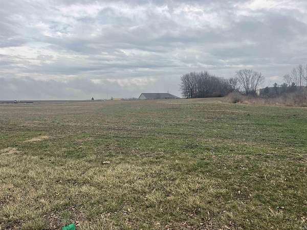 7 Acres of Mixed-Use Land for Sale in Vincennes, Indiana