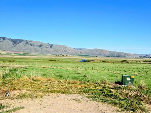 5 Acres of Land for Sale in Bern, Idaho