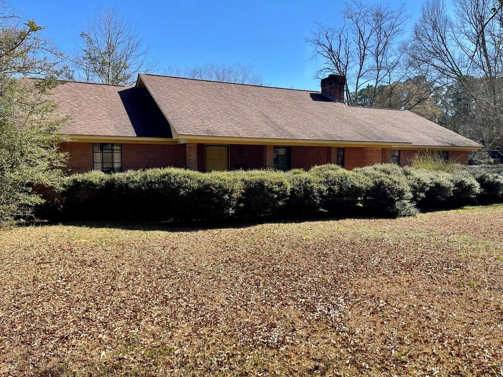 1.5 Acres of Land with Home for Sale in Carthage, Mississippi