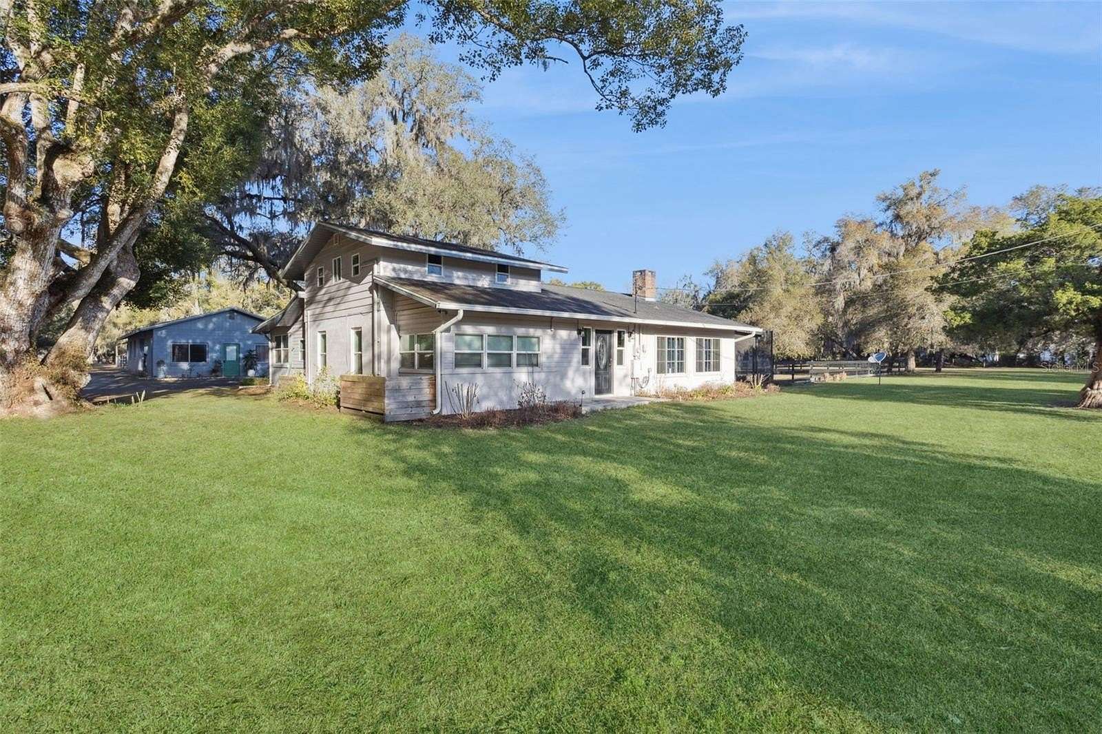 5 Acres of Land with Home for Sale in Altoona, Florida