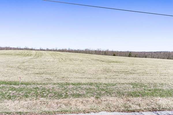6 Acres of Land for Sale in Crossville, Tennessee