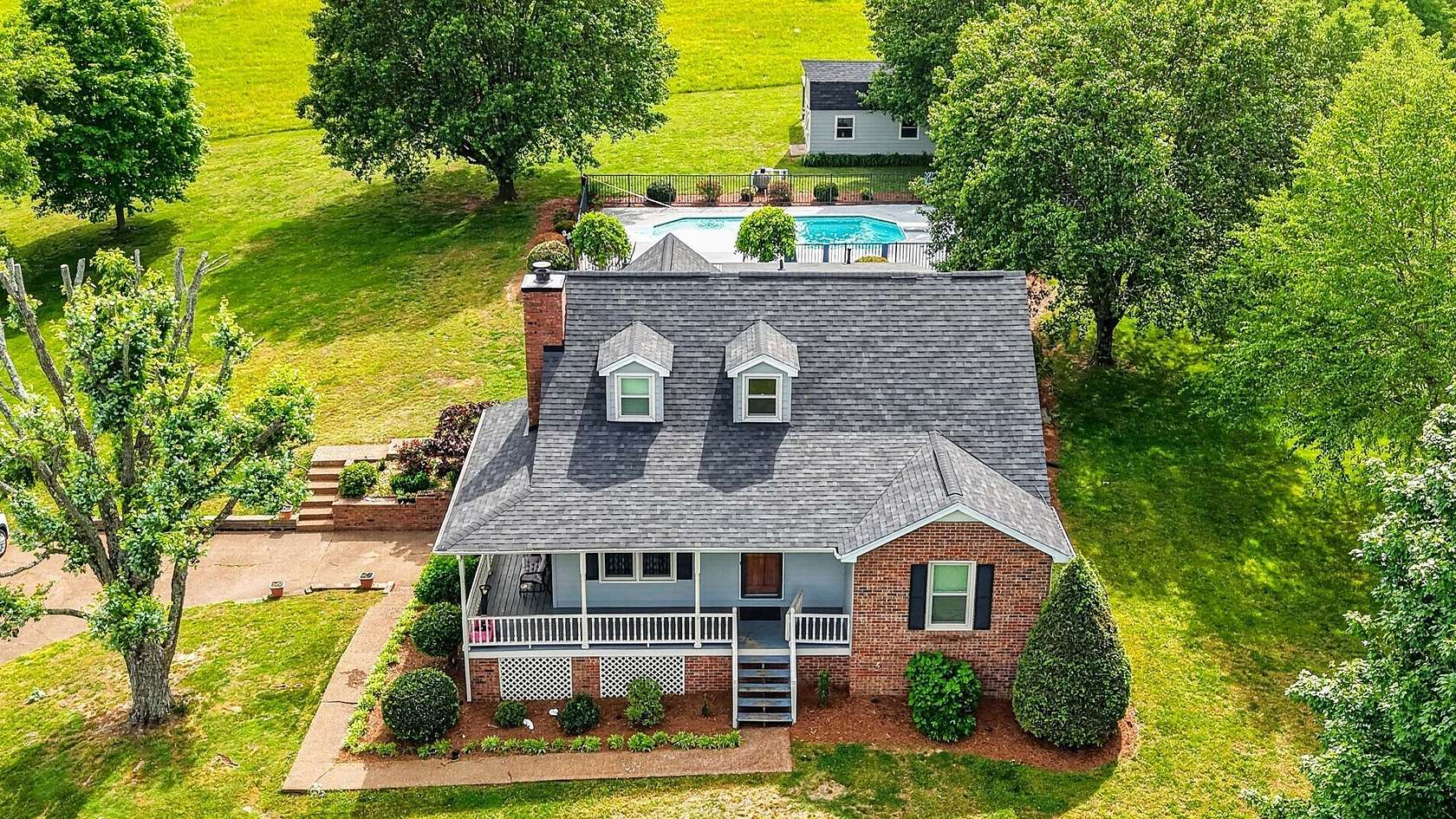12.5 Acres of Land with Home for Sale in Greenbrier, Tennessee