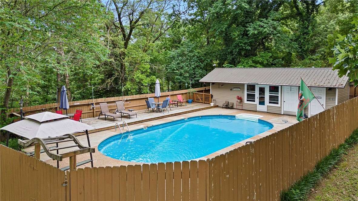 2.54 Acres of Land with Home for Sale in Russellville, Arkansas