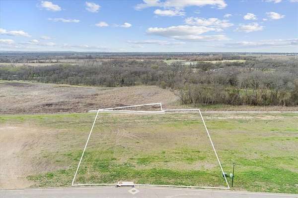 0.74 Acres of Residential Land for Sale in McGregor, Texas