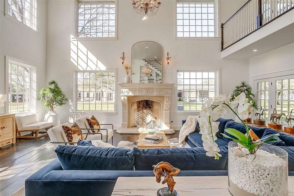 15.2 Acres of Land with Home for Sale in Parker, Texas