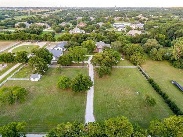 15.2 Acres of Land with Home for Sale in Parker, Texas
