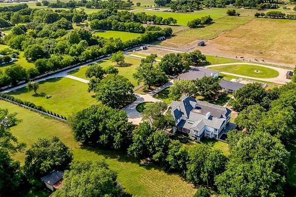 15.2 Acres of Land with Home for Sale in Parker, Texas