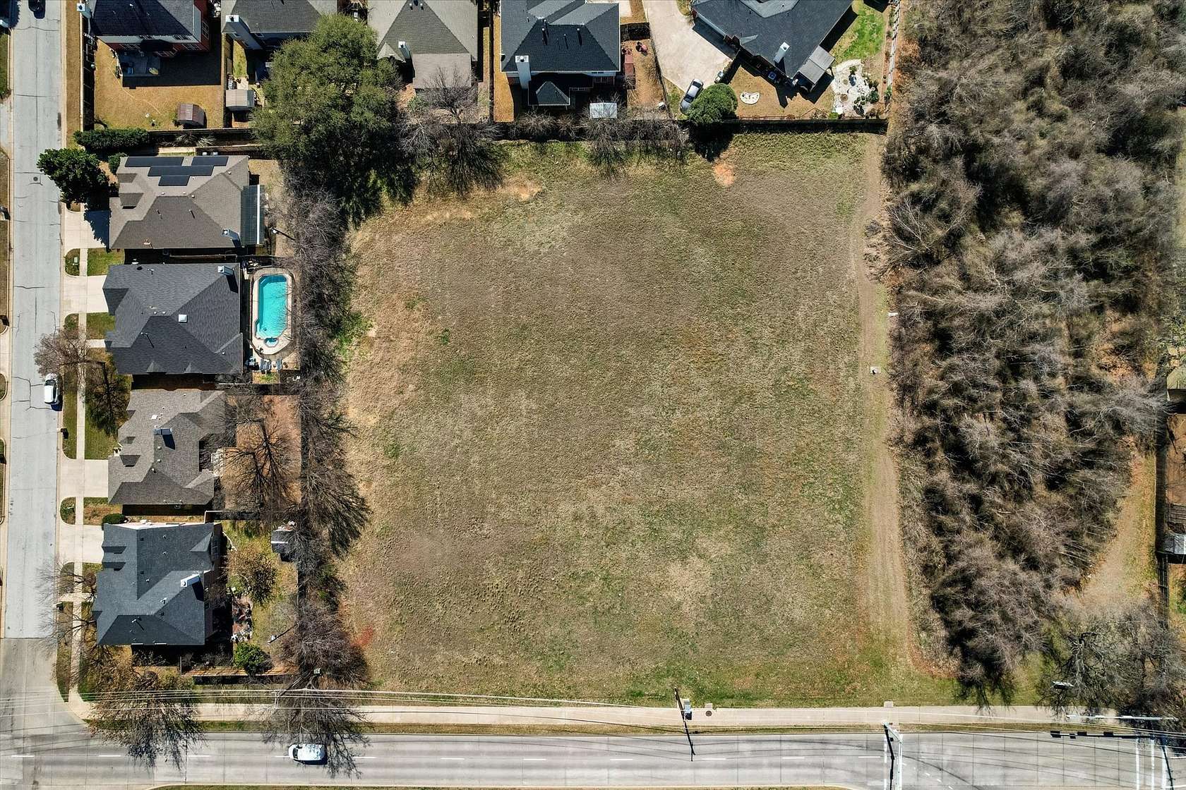 1.5 Acres of Commercial Land for Sale in Arlington, Texas