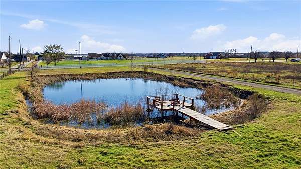 8 Acres of Land with Home for Sale in Venus, Texas