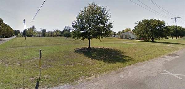 2.15 Acres of Land for Sale in Seven Points, Texas