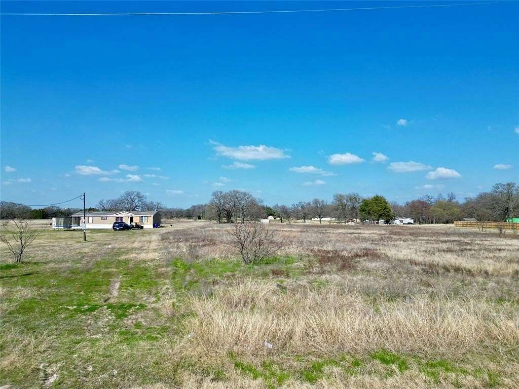 0.7 Acres of Land for Sale in Kemp, Texas