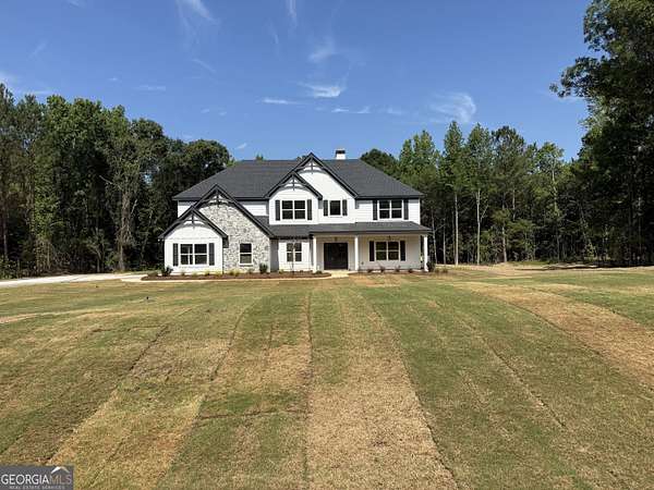 3 Acres of Land with Home for Sale in Concord, Georgia