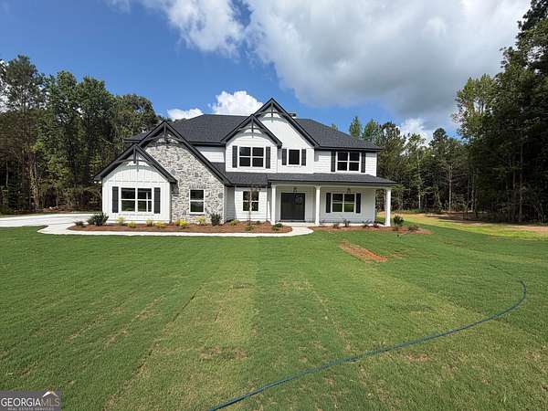 3 Acres of Land with Home for Sale in Concord, Georgia