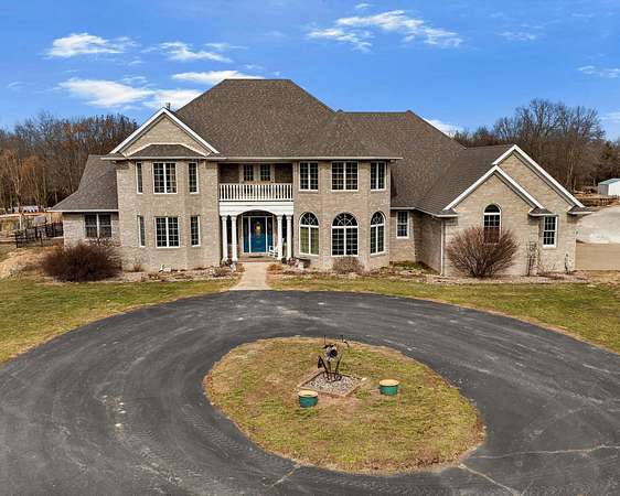 11 Acres of Recreational Land with Home for Sale in Fulton, Missouri