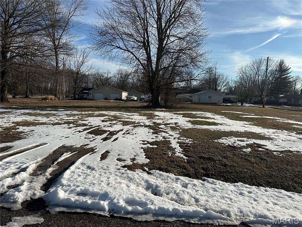 0.25 Acres of Residential Land for Sale in Worden, Illinois