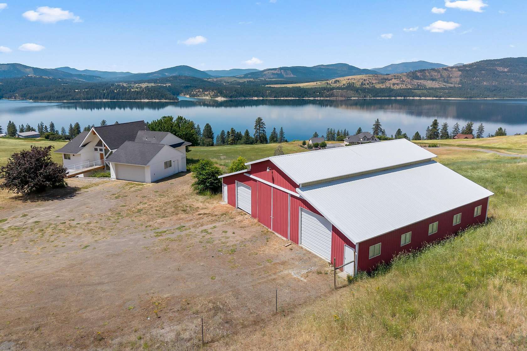 11 Acres of Land with Home for Sale in Rice, Washington