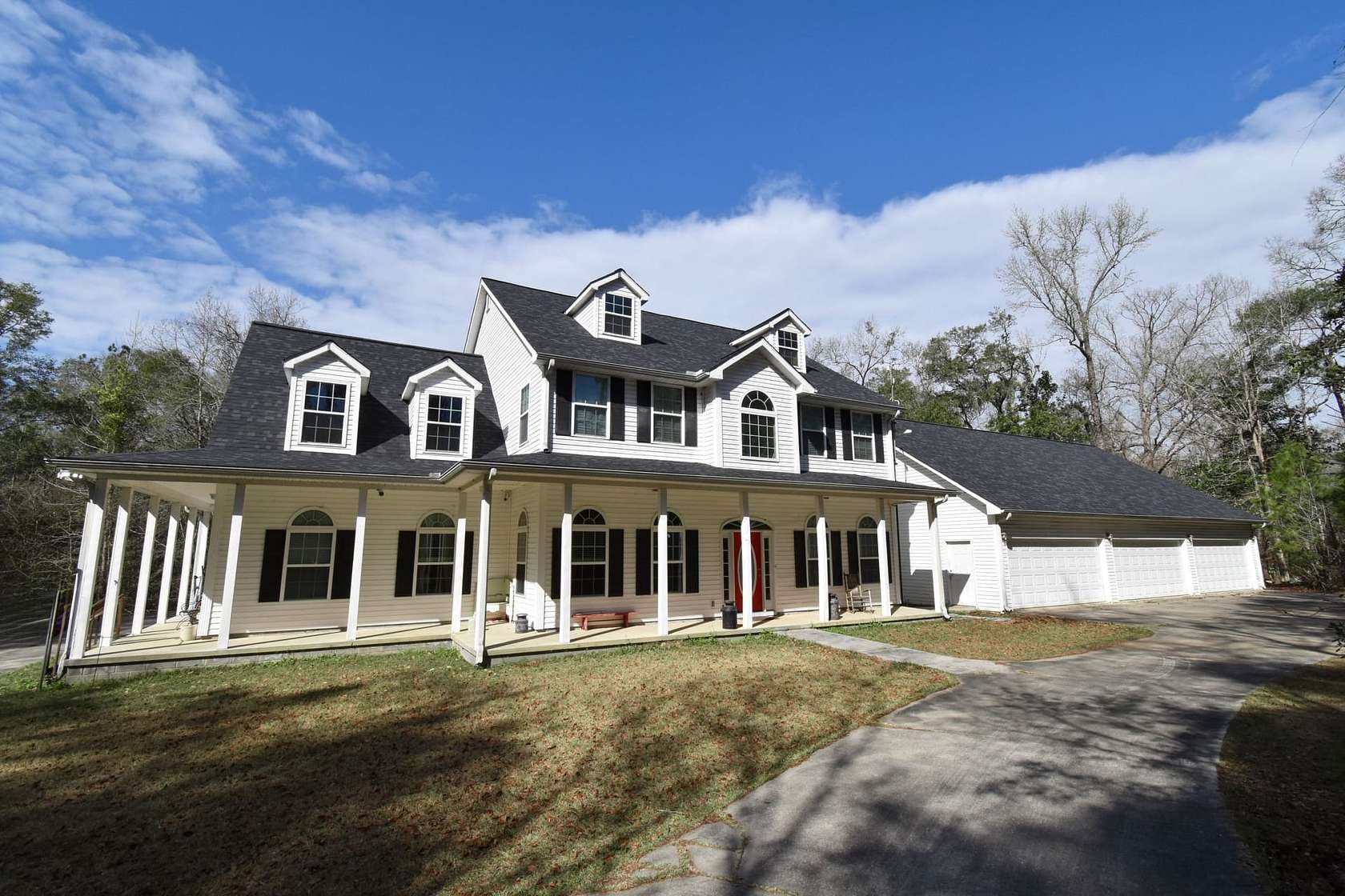 9.73 Acres of Land with Home for Sale in Monticello, Florida