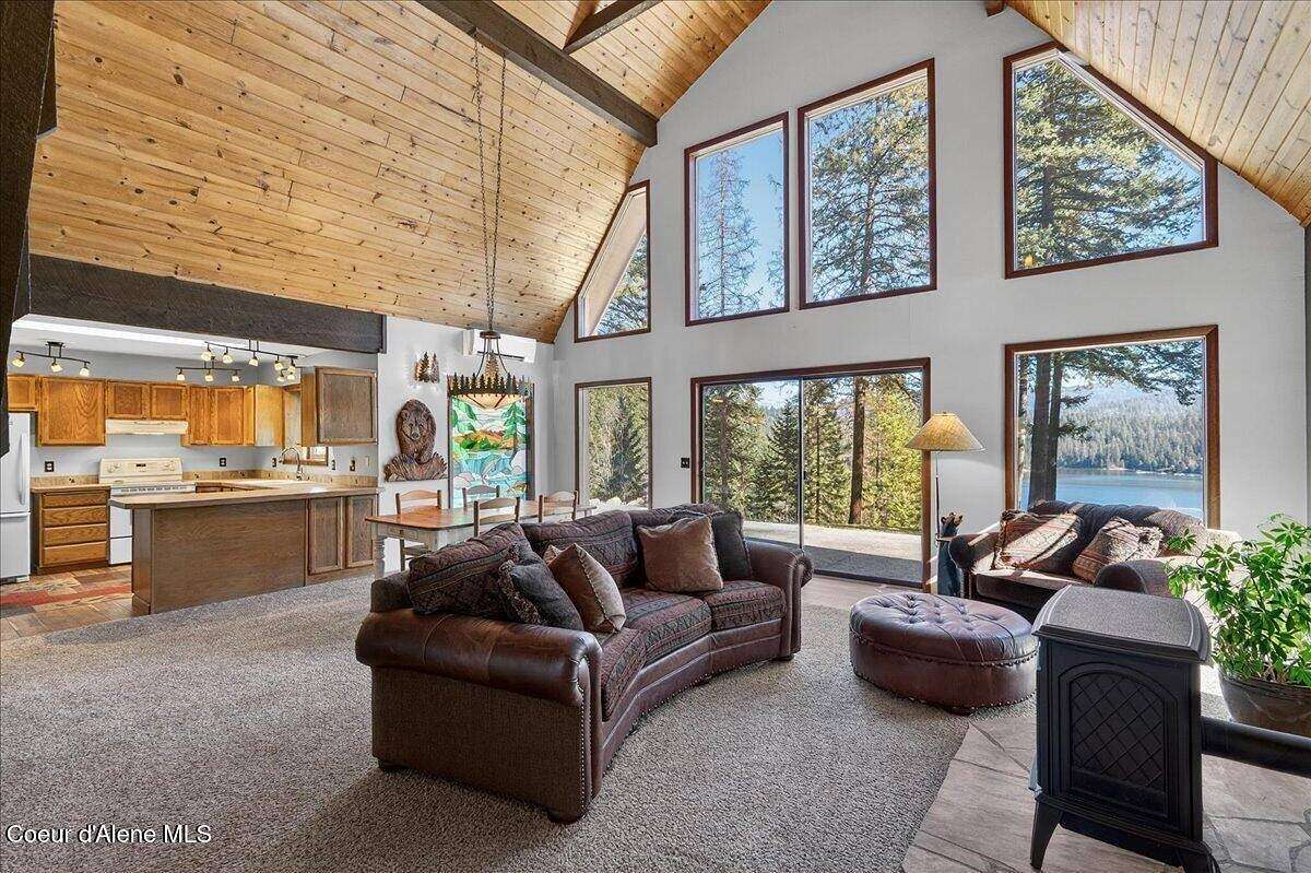 1.67 Acres of Land with Home for Sale in Hayden, Idaho