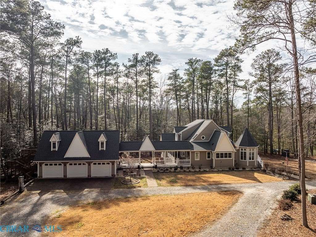 5.13 Acres of Land with Home for Sale in Heathsville, Virginia