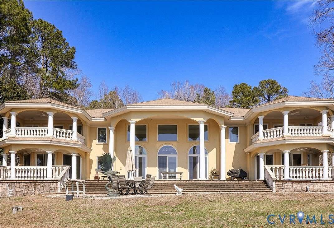 2.89 Acres of Land with Home for Sale in Lancaster, Virginia