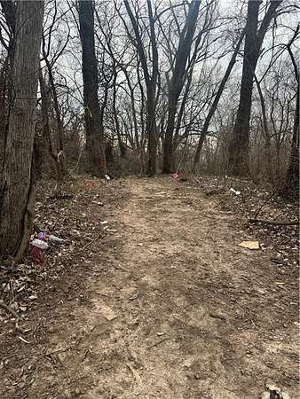 0.34 Acres of Residential Land for Sale in Kansas City, Kansas