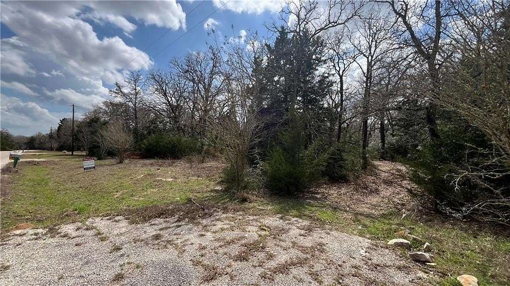 5 Acres of Residential Land for Sale in Bryan, Texas