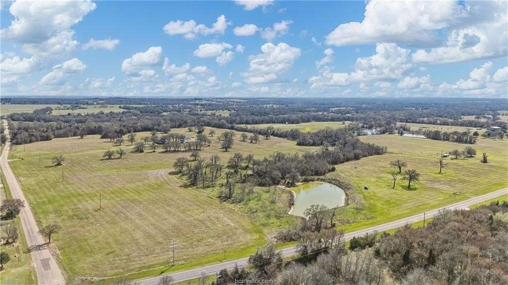 68 Acres of Agricultural Land for Sale in Franklin, Texas