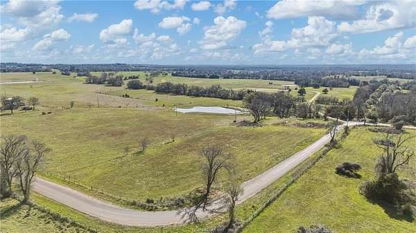 3.44 Acres of Residential Land for Sale in Franklin, Texas