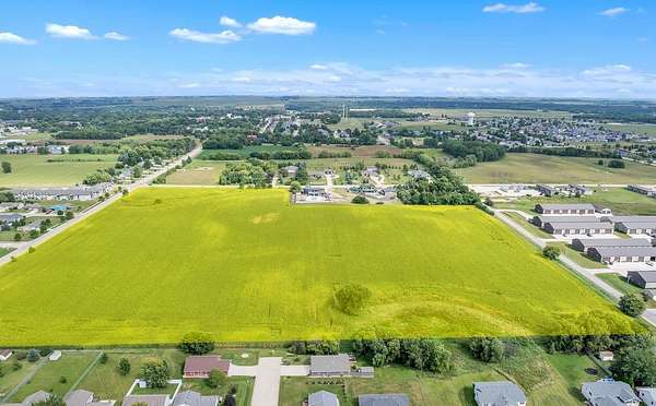 32.5 Acres of Land for Sale in Spirit Lake, Iowa