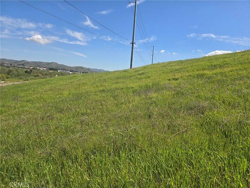 1.1 Acres of Land for Sale in Lake Elsinore, California
