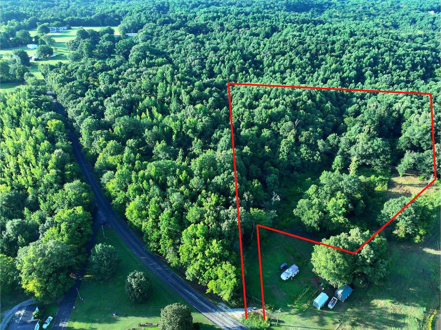 5.35 Acres of Residential Land for Sale in Florence, Alabama