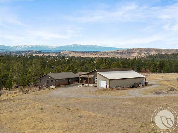 19 Acres of Land with Home for Sale in Laurel, Montana