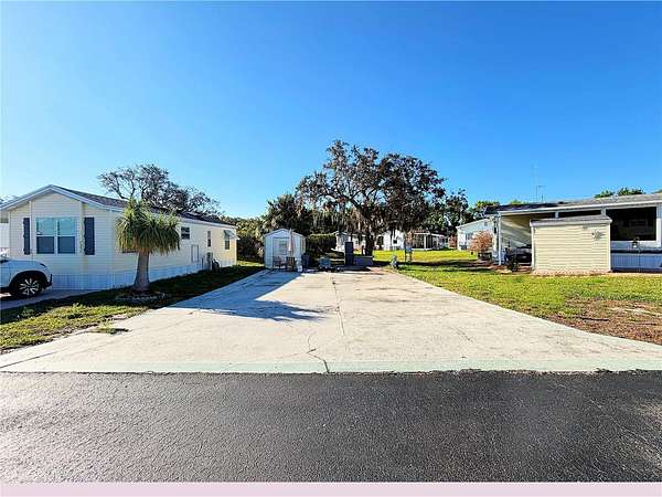 0.06 Acres of Land for Sale in Lake Wales, Florida