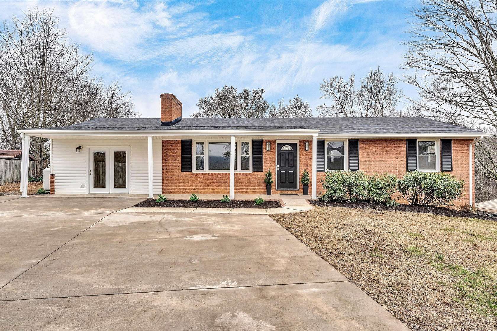 1.84 Acres of Land with Home for Sale in Troutville, Virginia