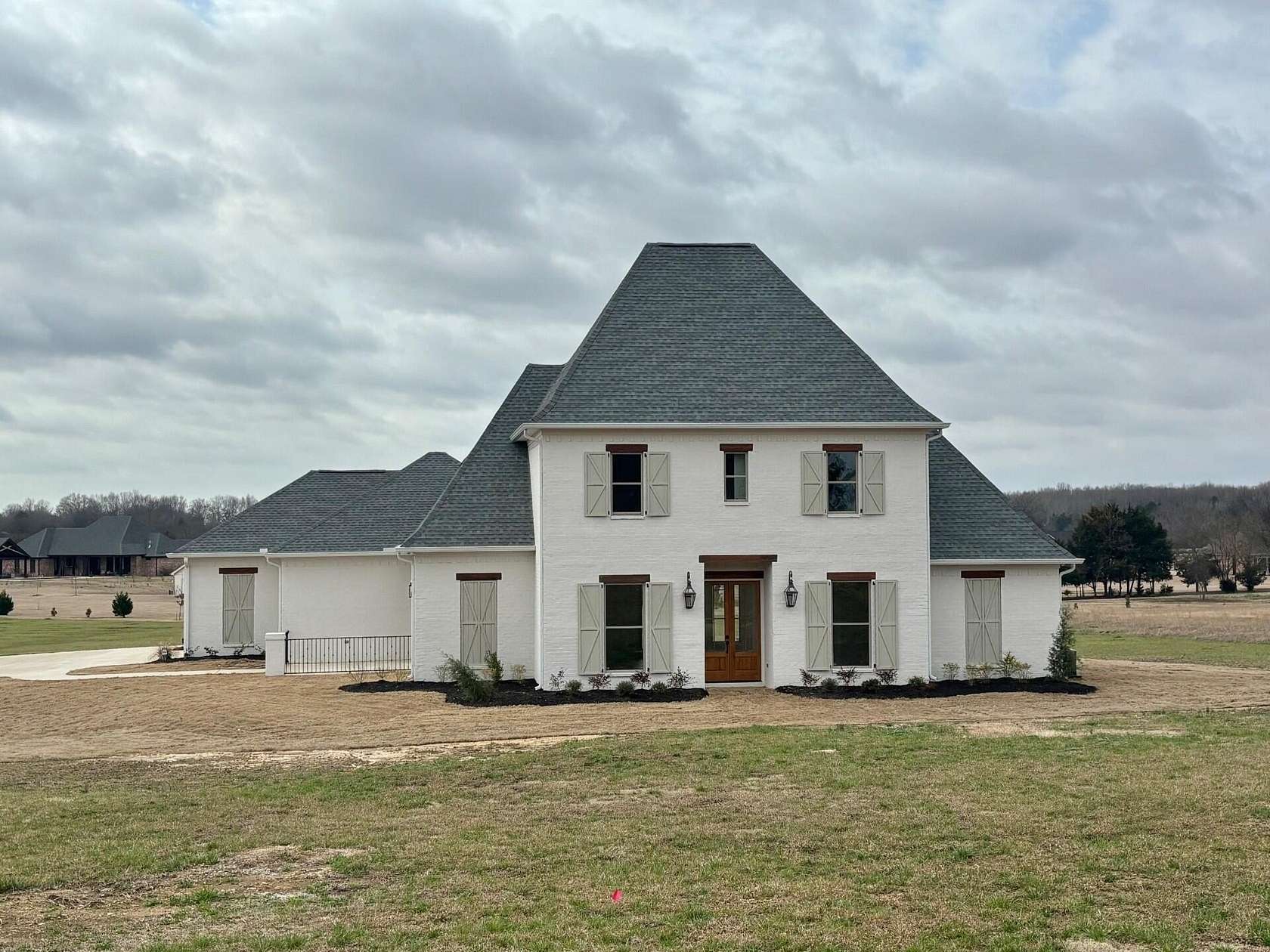 2 Acres of Improved Mixed-Use Land for Sale in Columbus, Mississippi