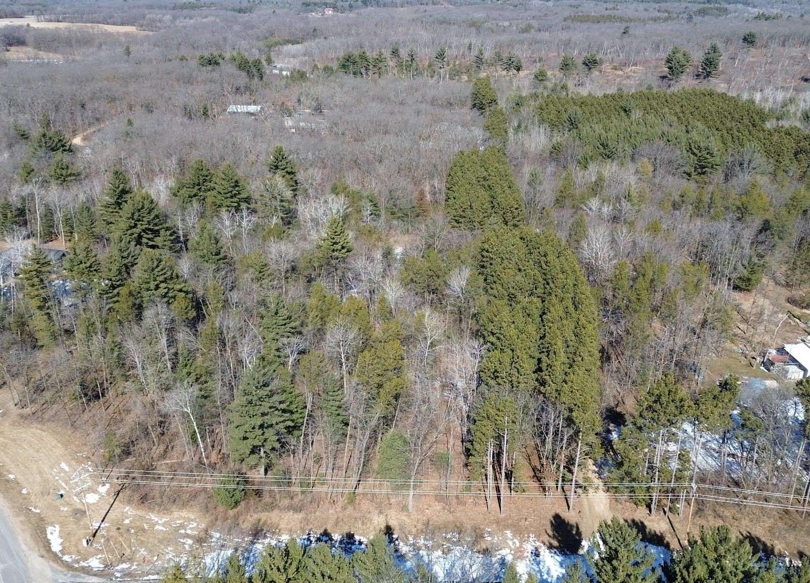5 Acres of Residential Land for Sale in Lyndon Station, Wisconsin