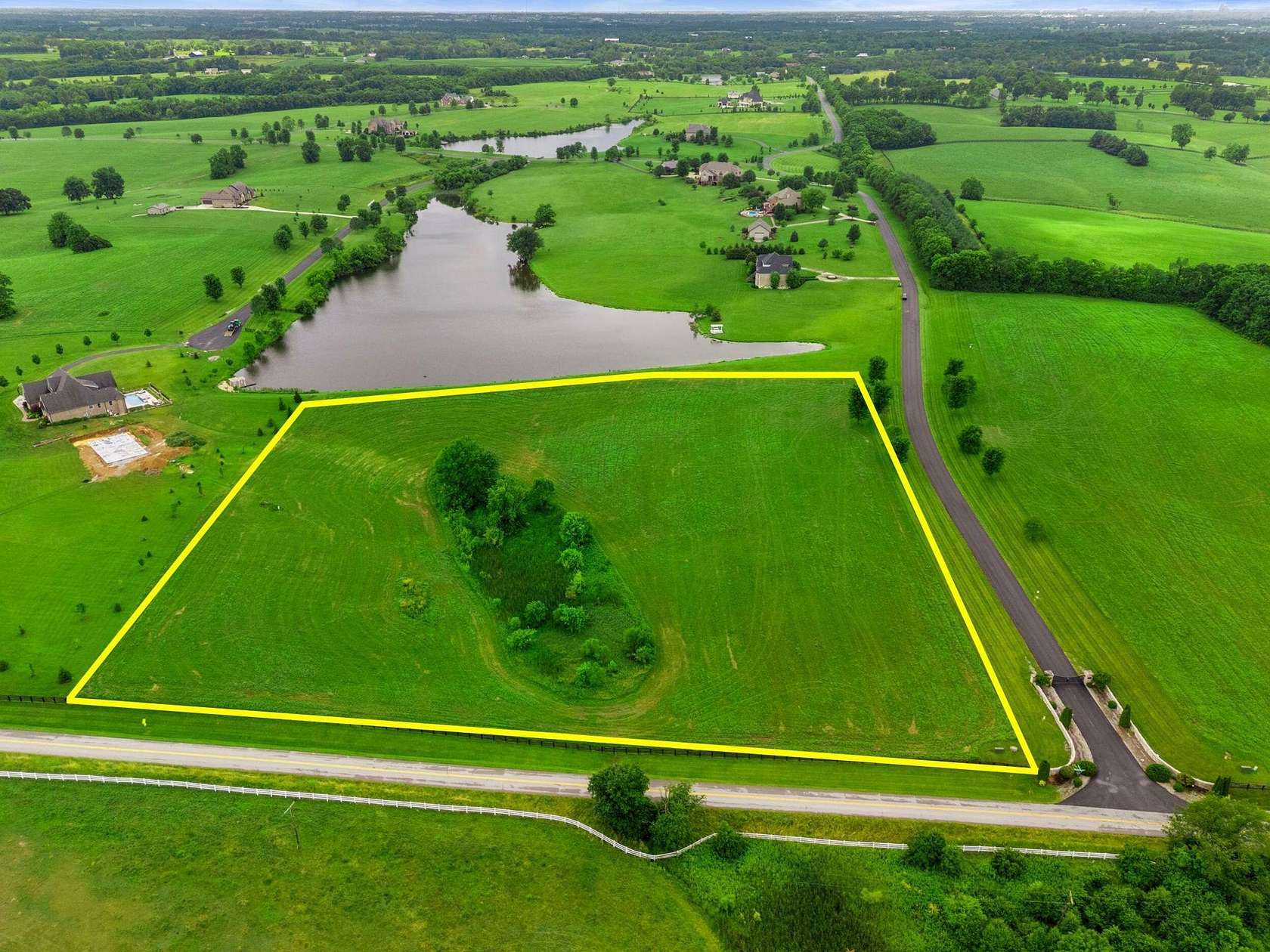 10 Acres of Residential Land for Sale in Lexington, Kentucky