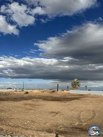 0.35 Acres of Commercial Land for Sale in Imperial, California