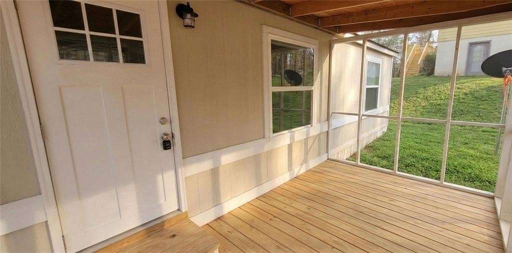 5.35 Acres of Land with Home for Lease in Dawsonville, Georgia