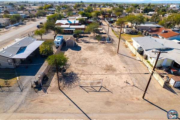 0.16 Acres of Residential Land for Sale in Seeley, California