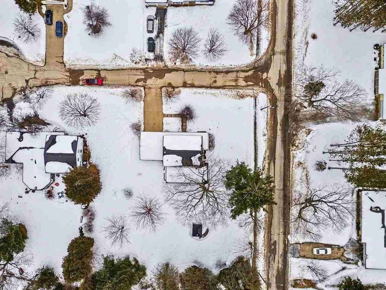 0.28 Acres of Residential Land for Sale in Charlevoix, Michigan