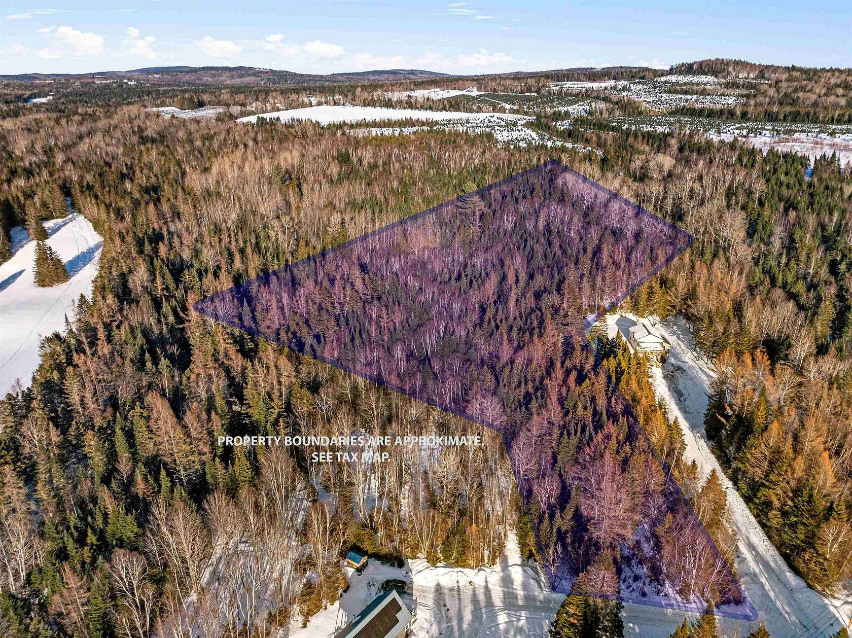 2.17 Acres of Residential Land for Sale in Colebrook, New Hampshire