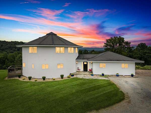 44 Acres of Recreational Land with Home for Sale in Staffordsville, Virginia