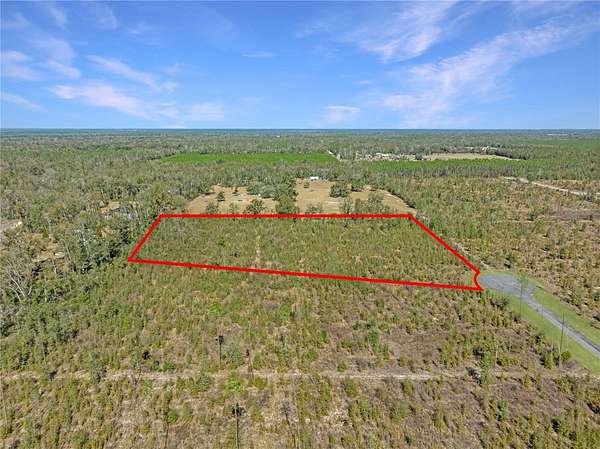 5 Acres of Residential Land for Sale in Live Oak, Florida