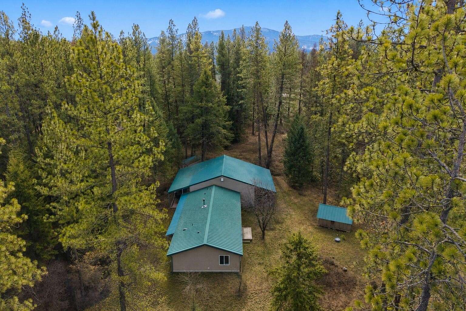10 Acres of Land with Home for Sale in Colville, Washington