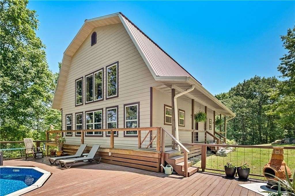 4.32 Acres of Land with Home for Sale in Eureka Springs, Arkansas